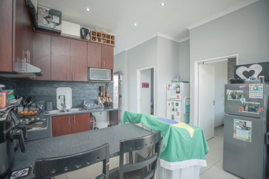 2 Bedroom Property for Sale in Buh Rein Estate Western Cape